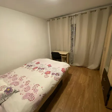 Apartament Raza De Soare *